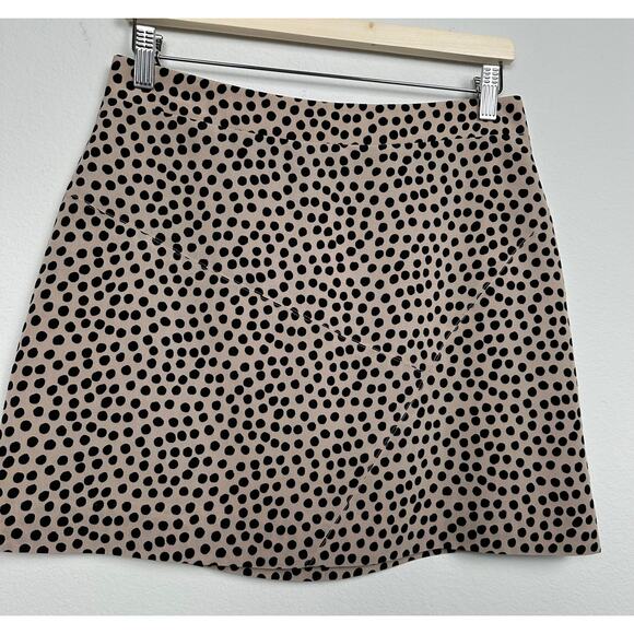 BCBGeneration Tan and Black Polka Dot Mini Skirt Size 8 - Picture 4 of 8